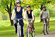 Велосипеды напрокат можно взять во многих крупных городах. // iStockphoto