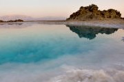 Уровень воды в Мертвом море снизился на 16 сантиметров за месяц. // iStockphoto