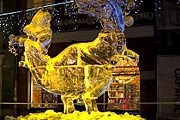 Посетители ярмарки смогут полюбоваться ледяными скульптурами. // impresjeee.blox.pl