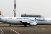 Самолет авиакомпании Aerosvit // Travel.ru