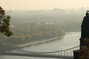В парке установлен памятник князю Владимиру. // iStockphoto