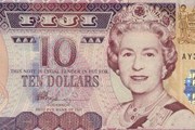 Десять фиджийских долларов. // banknotes.com