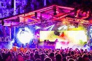 Фестиваль собирает любителей спорта и музыки. // snowbombing.com