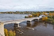 Пропускные возможности КПП Нарва - Ивангород сильно ограничены. // Visit Estonia