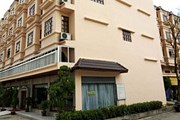 Злополучный отель Downtown Inn в Чиангмае // dailymail.co.uk