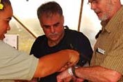 Стоимость браслета на пять дней составляет $50. // buenolatina.ru