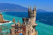 "Ласточкино гнездо" открыто для посетителей. // yalta.ura-inform.com