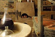 В музее воссоздана обстановка лаборатории алхимиков. // kutna-hora.net