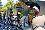 Вместо такси можно воспользоваться рикшей. // ecopouss.e-monsite.com