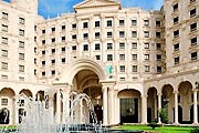 Отель начал принимать гостей. // businesstraveller.com