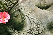 Турофис Индонезии ежегодно проводит опрос гостей страны. // iStockphoto / Csondy