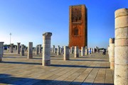 Облагородят и территорию вокруг башни.// trekearth.com