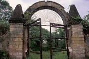 Туристы выбирают не только пляжный отдых, но и экскурсии. // buenolatina.ru
