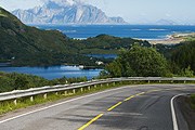 Дорога в Норвегии // iStockphoto / merial