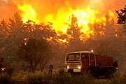 Из-за пожаров началась эвакуация людей. // mysardinia.com
