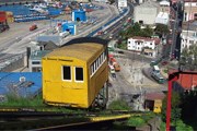 Будет обновлено большинство фуникулеров Вальпараисо. // Wikipedia