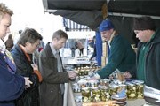 Ярмарка в Хельсинки - старейшая в стране. // cartinafinland.fi
