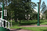 Позаниматься на императорских тренажерах может любой желающий. // the-village.ru