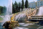 Каждый сезон Петергоф предлагает туристам новинки. // spbmuzei.ru