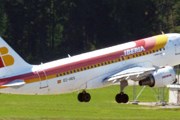 Самолет авиакомпании Iberia // Travel.ru