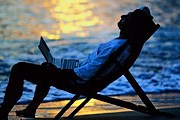 На московских пляжах будет доступен интернет. // azam.info