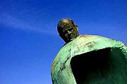 Скульптура вызвала возмущение жителей. // smh.com.au