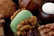 На фестивале можно купить сладости. // visitstockholm.com