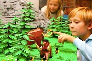 На выставке представлены сцены из истории человечества. // helmsmuseum.de