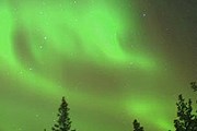 В финской Лапландии туристам предлагают площадки для наблюдения за небом. // saariselka.fi