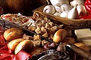 Посетители смогут попробовать продукцию разных производителей. // aostasera.it