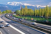 На территории Франции все водители должны иметь два алкотестера. // iStockphoto / gui00878
