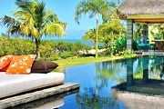 Отелям рекомендовано предлагать услугу all inclusive. // resamaurice.com