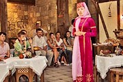 Туристы посетят рестораны национальной кухни. // saga.ua