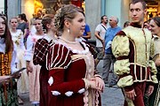 Новый сезон откроется костюмированным парадом. // world.lib.ru