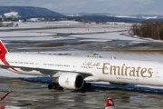 Самолет Emirates // Travel.ru