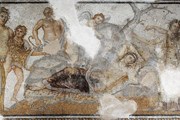 В музее - обширная коллекция древностей. // amth.gr