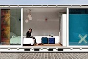 Отель туристам придется поискать. // sleepingaround.eu