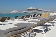 В стоимость билета входят полотенца и шезлонги. // tcaabudhabi.ae