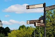 Знаки укажут туристам дорогу к достопримечательностям. // tour.crimea.com