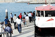 Автобус у пристани // chatru.com