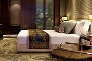 Номер в Mandarin Oriental Pudong, Shanghai // mandarinoriental.com