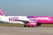 Самолет авиакомпании Wizzair // Travel.ru