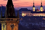 Туристы смогут полюбоваться панорамой вечерней Праги. // fotopraha.com