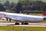 Самолет авиакомпании SWISS // Travel.ru