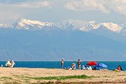 Пляж на Иссык-Куле // Wikipedia