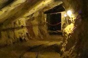 Туристы узнают о шахтерской истории региона. // vagonetto.gr