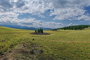 Пазырыкские курганы созданы в V-II веках до нашей эры. // altai-photo.ru