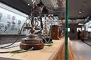 В экспозиции – более 300 аппаратов разных эпох. // telmuseum.ru
