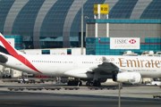 Самолет авиакомпании Emirates // Travel.ru