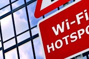 Интернет есть даже на пляжах. // huffingtonpost.com